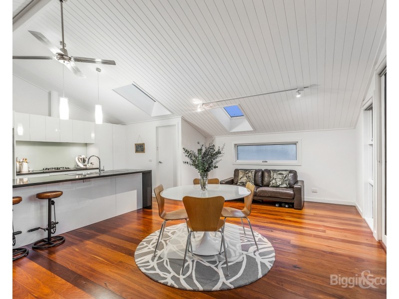 4/2 Severn Street, Yarraville VIC 3013