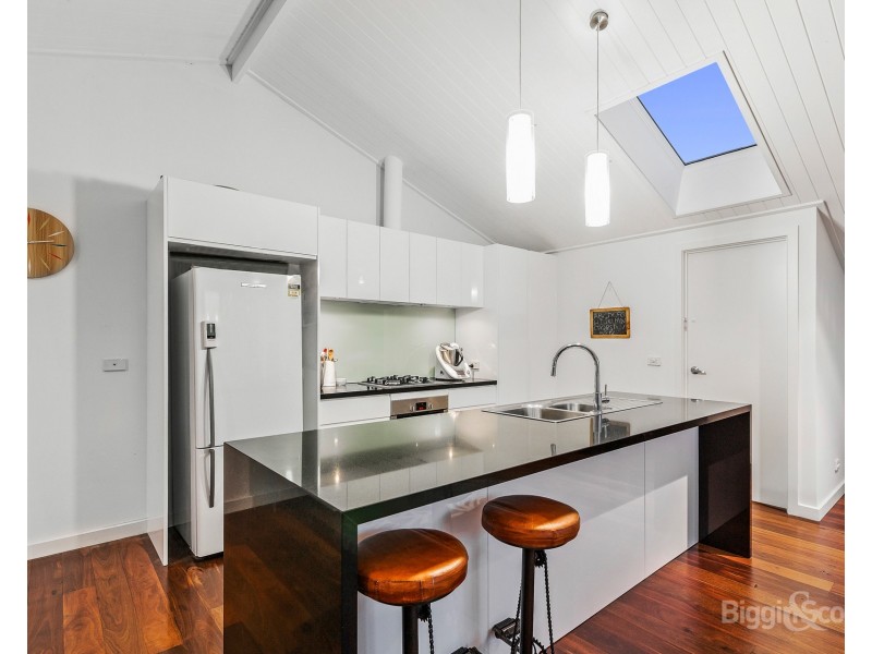 4/2 Severn Street, Yarraville VIC 3013