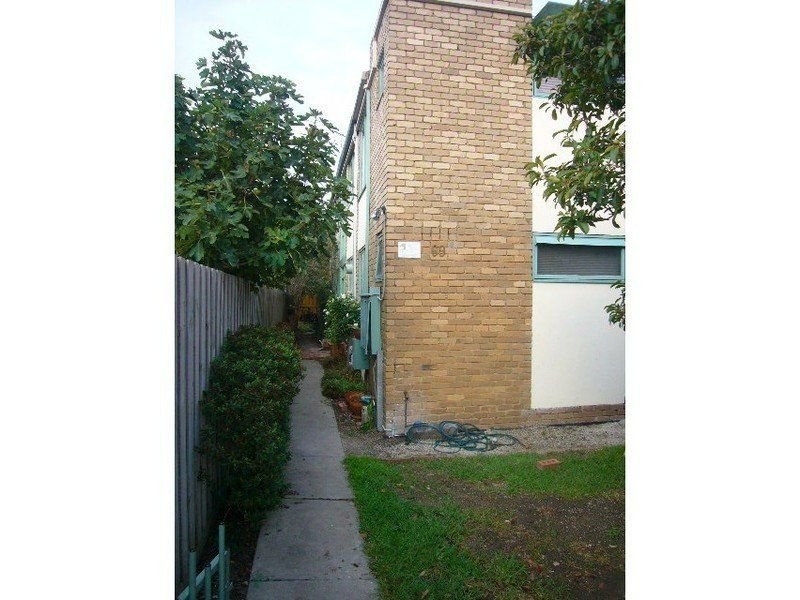 2/69 Hamilton Street, Yarraville VIC 3013