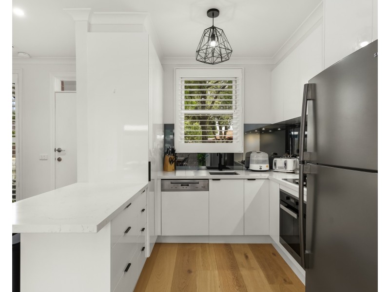 11 Lormer Street, Yarraville VIC 3013