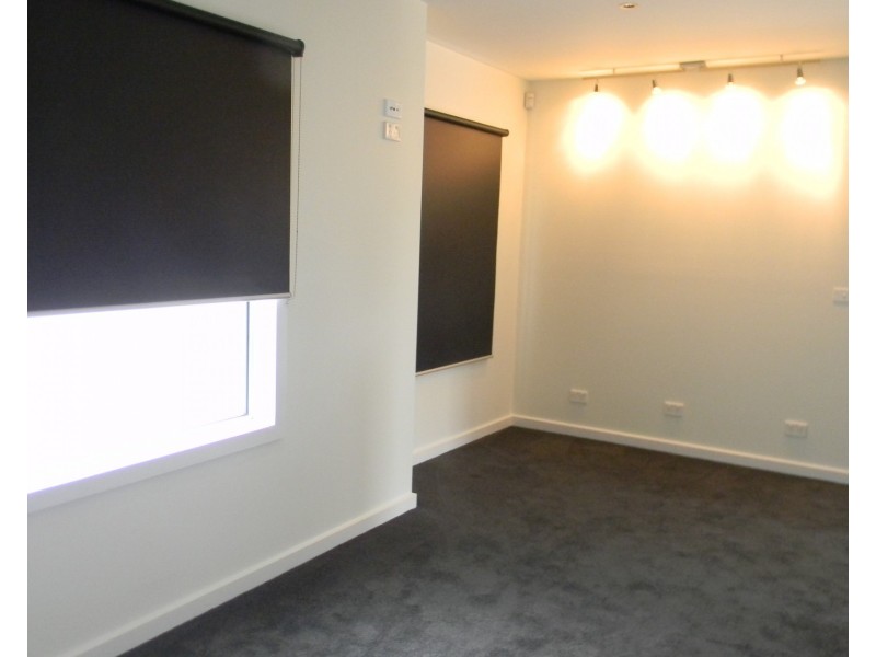 81A Schutt Street, Newport VIC 3015