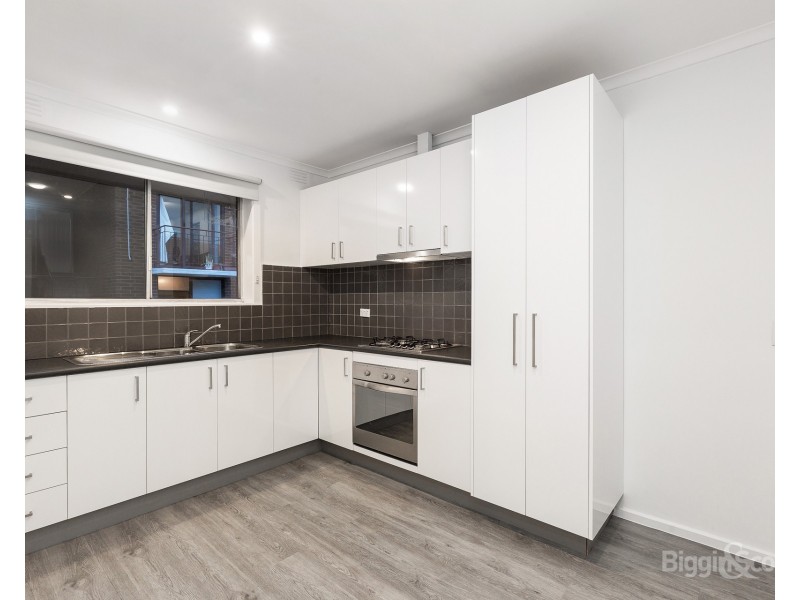 6/21 Empire Street, Footscray VIC 3011