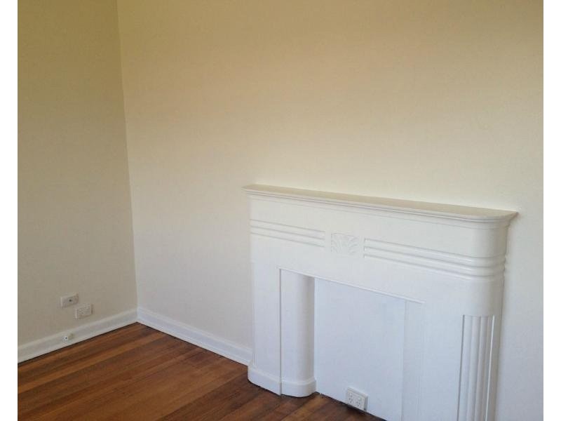 55 Blackshaws Road, Newport VIC 3015