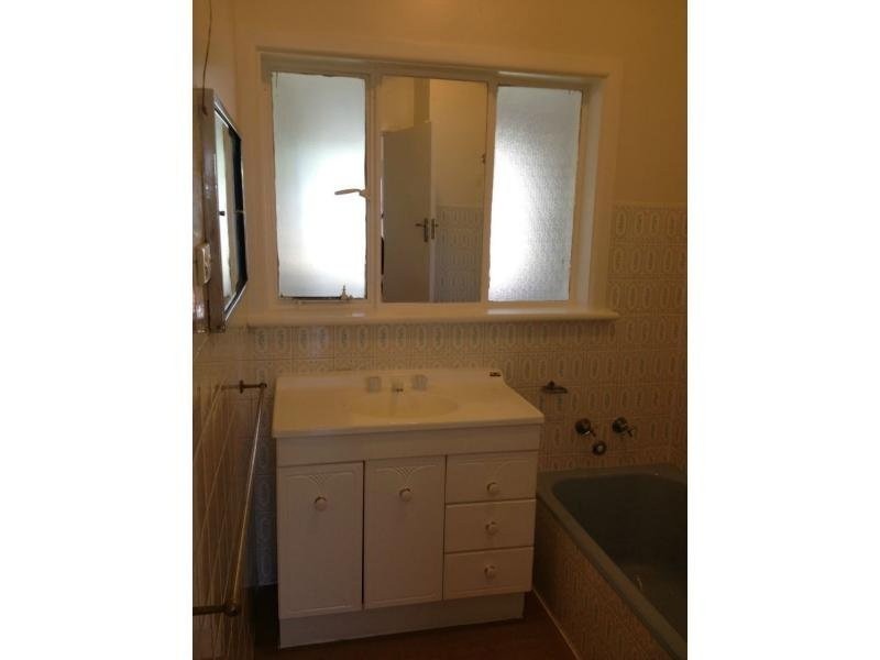 55 Blackshaws Road, Newport VIC 3015