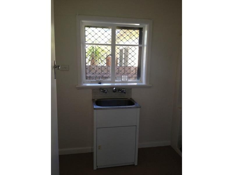 55 Blackshaws Road, Newport VIC 3015