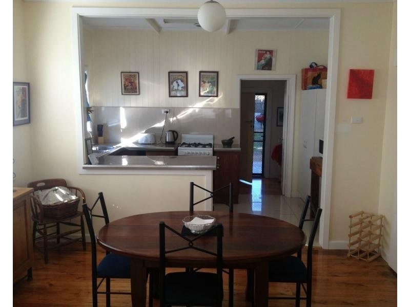 2 Sydney Street, Newport VIC 3015