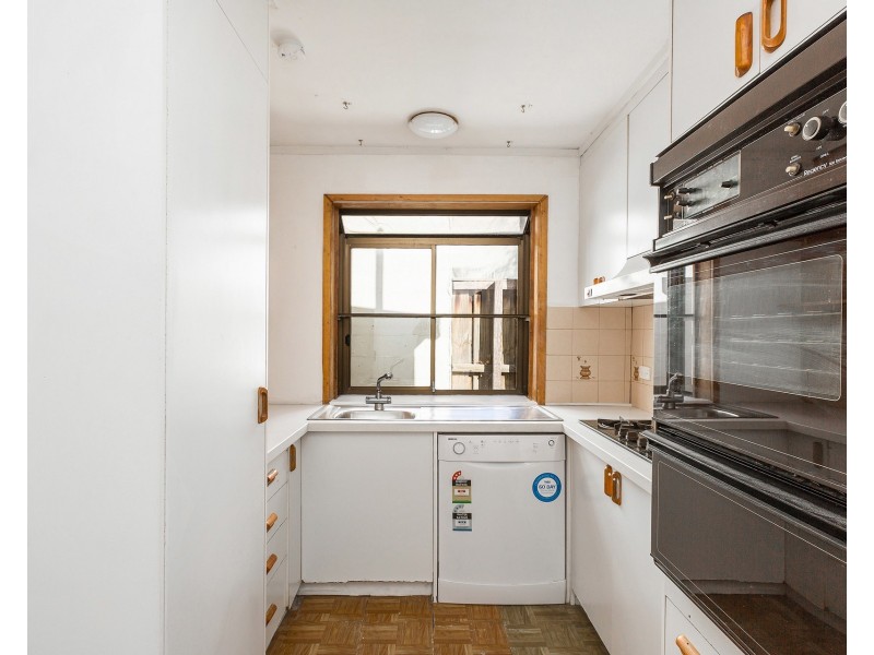 14 Young Street, Albert Park VIC 3206