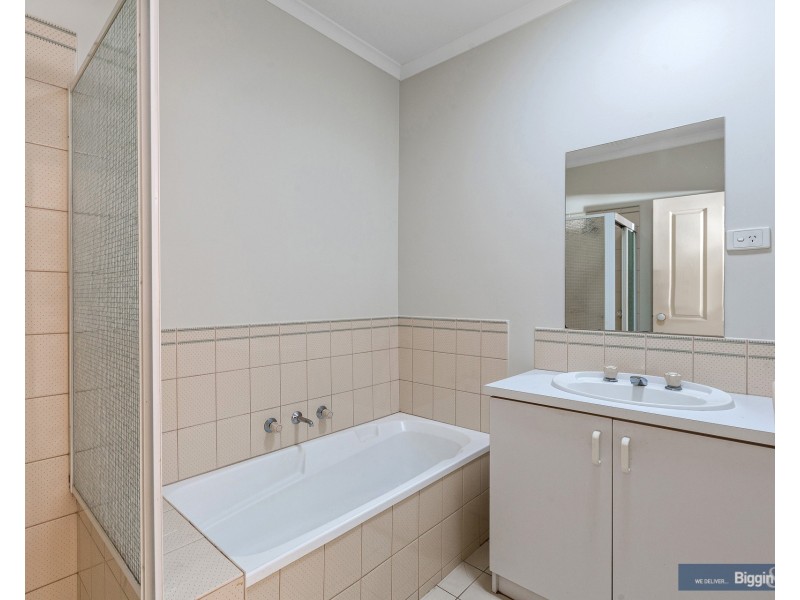 4/28 Hobbs Street, Seddon VIC 3011