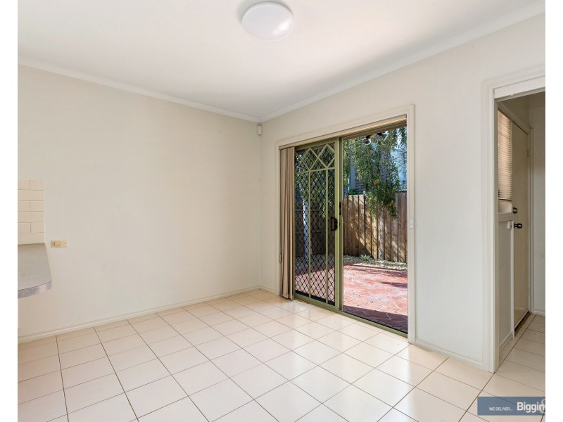 4/28 Hobbs Street, Seddon VIC 3011