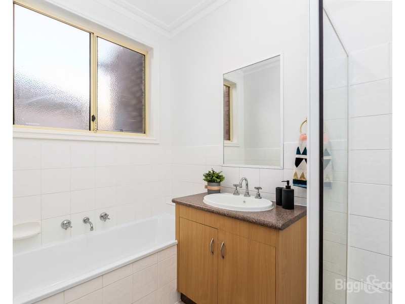 1/31 Parsons Street, Sunshine VIC 3020