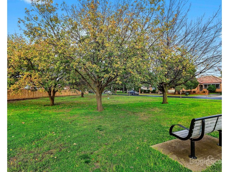 1/31 Parsons Street, Sunshine VIC 3020