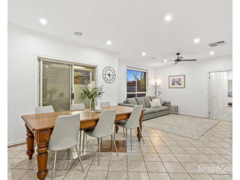 2 Nielsen Court, Altona Meadows VIC 3028