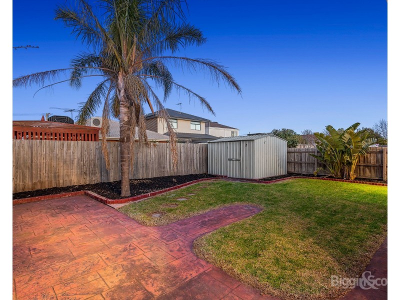2 Nielsen Court, Altona Meadows VIC 3028