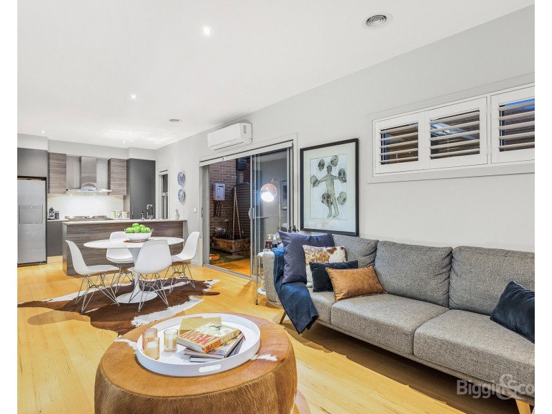 1/25 Eames Avenue, Brooklyn VIC 3012