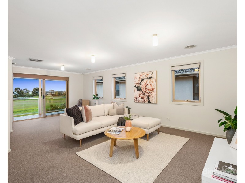 11 Ellis Close, Sanctuary Lakes VIC 3030