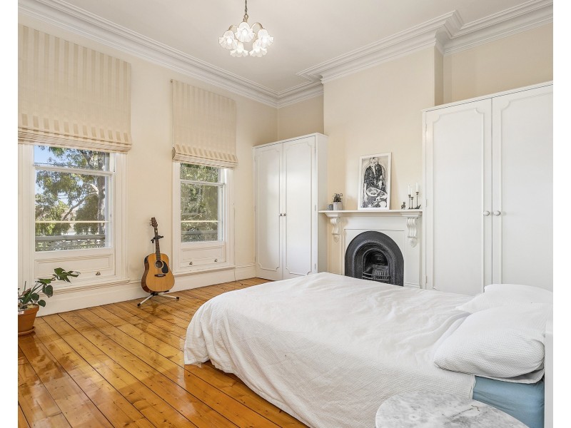 17 Mills Street, Albert Park VIC 3206