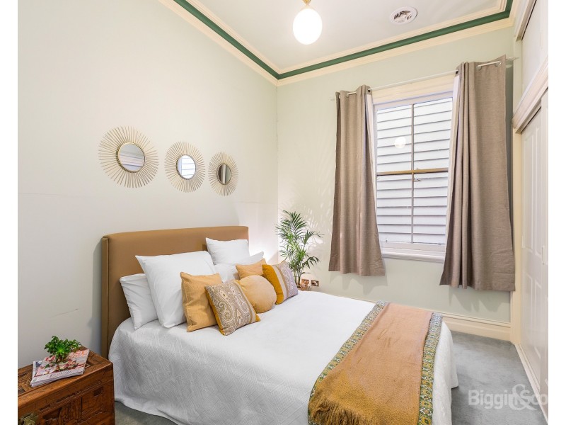 63 Walter Street, Seddon VIC 3011