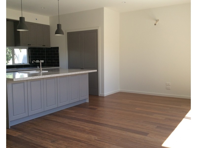 13 Lormer Street, Yarraville VIC 3013