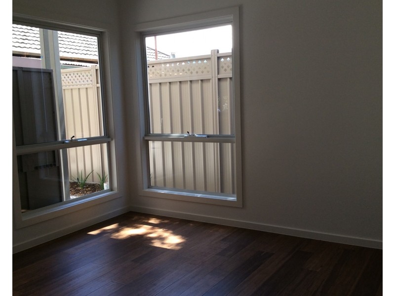 13 Lormer Street, Yarraville VIC 3013