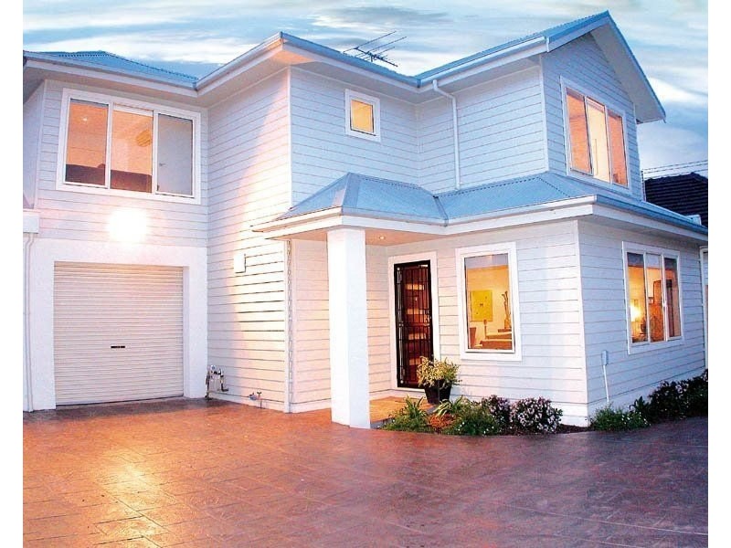 2/50 Roberts Street, West Footscray VIC 3012