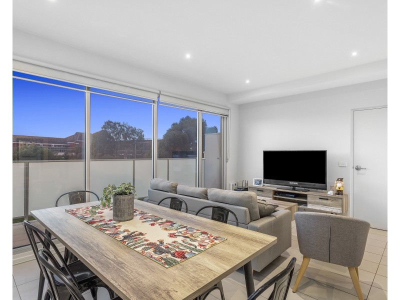 102/9 Woods Street, Yarraville VIC 3013