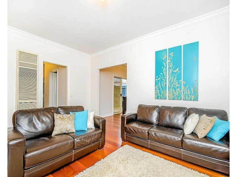 2/49 Charlotte Street, Newport VIC 3015