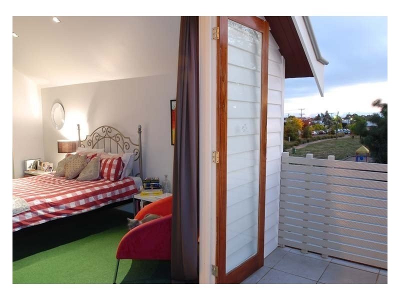 24 Wales Street, Kingsville VIC 3012