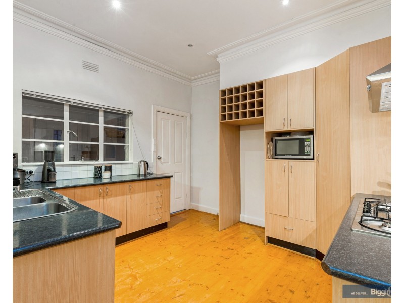 48 Greene Street, South Kingsville VIC 3015