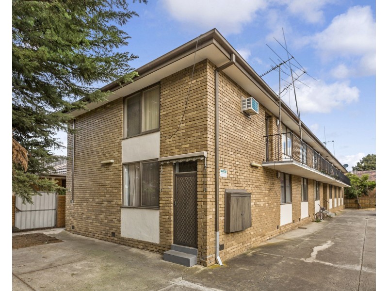 4/13 Beaumont Parade, West Footscray VIC 3012