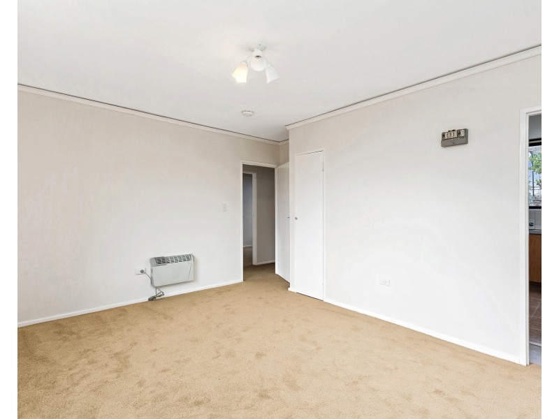 4/13 Beaumont Parade, West Footscray VIC 3012