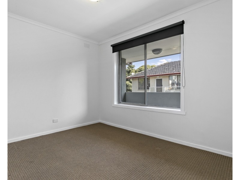 4/705 Barkly Street, West Footscray VIC 3012