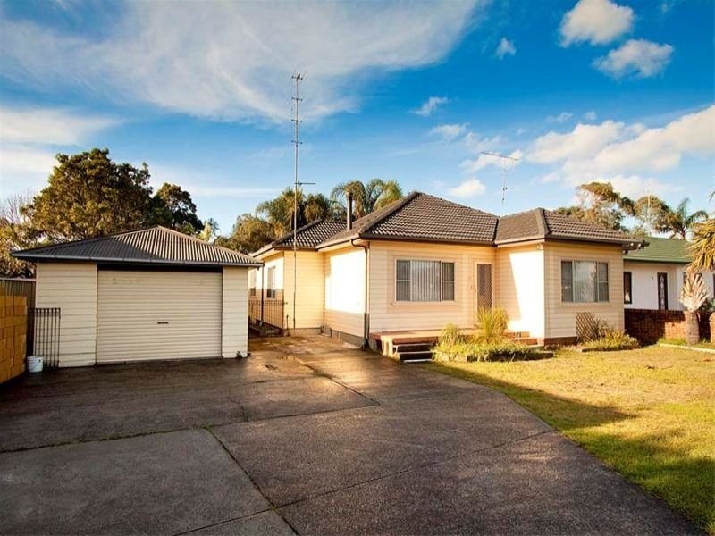 19 Shellharbour Road, Warilla NSW 2528