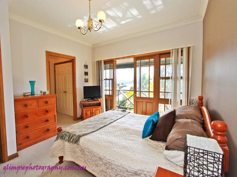 18 Ironbark Crescent, Kiama Downs NSW 2533