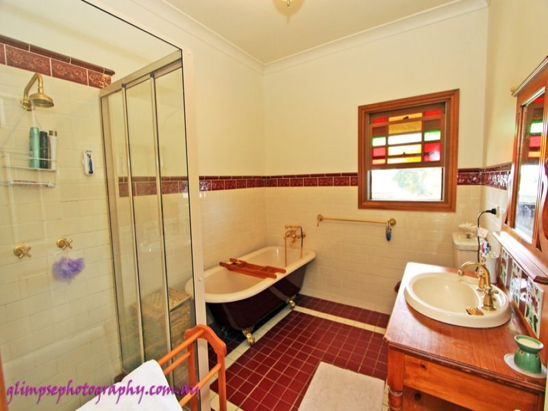 18 Ironbark Crescent, Kiama Downs NSW 2533
