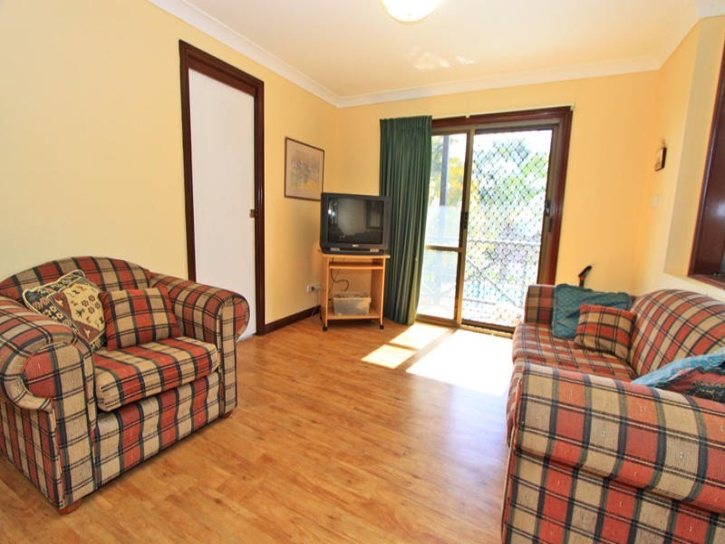18 Ironbark Crescent, Kiama Downs NSW 2533