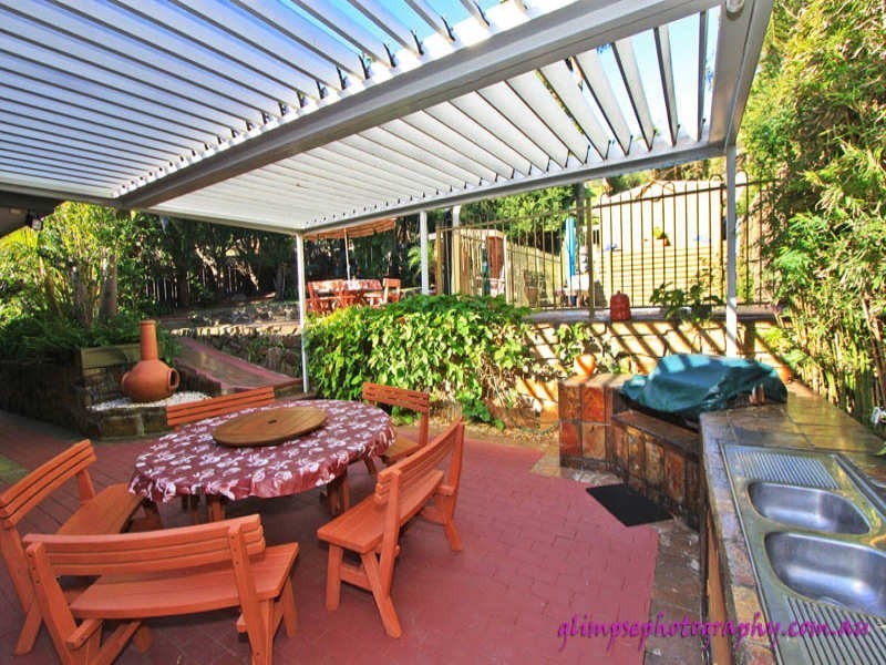 10 Girrawheen Avenue, Kiama NSW 2533