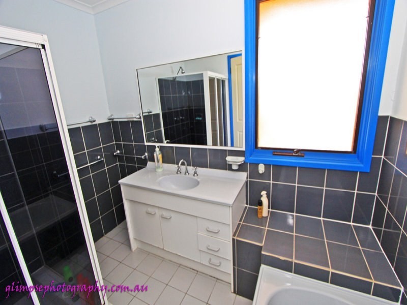 21 Alexander Avenue, Kiama Downs NSW 2533