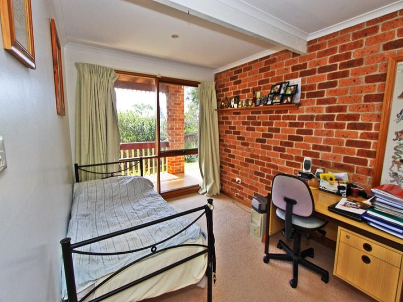 21 Alexander Avenue, Kiama Downs NSW 2533