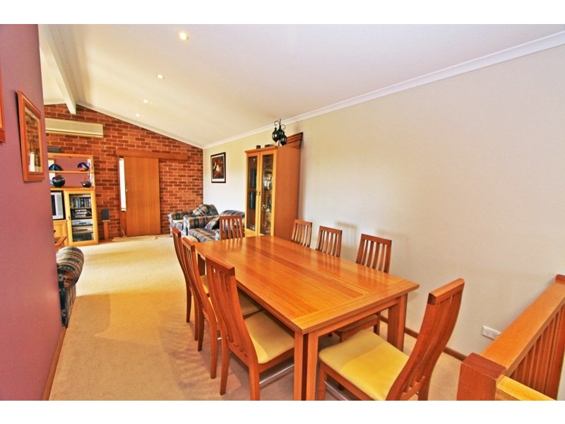 21 Alexander Avenue, Kiama Downs NSW 2533