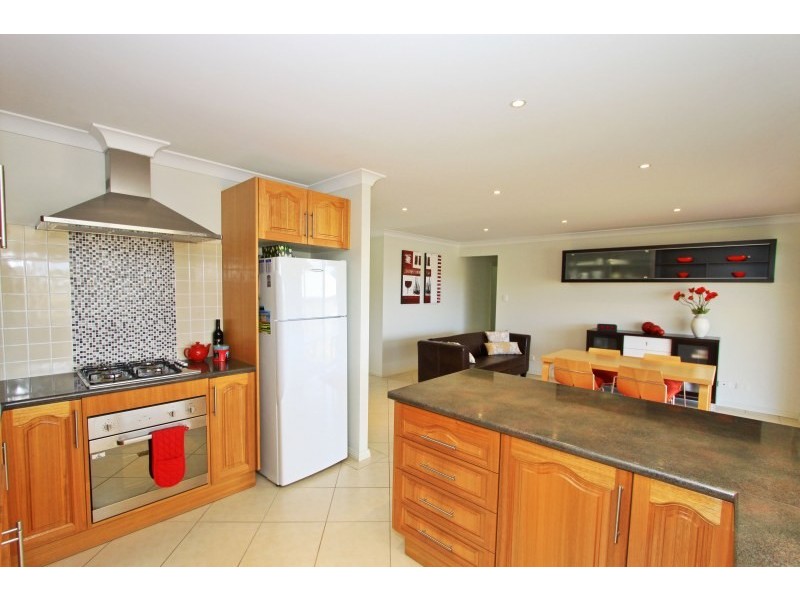 8 Scotia Street, Gerringong NSW 2534