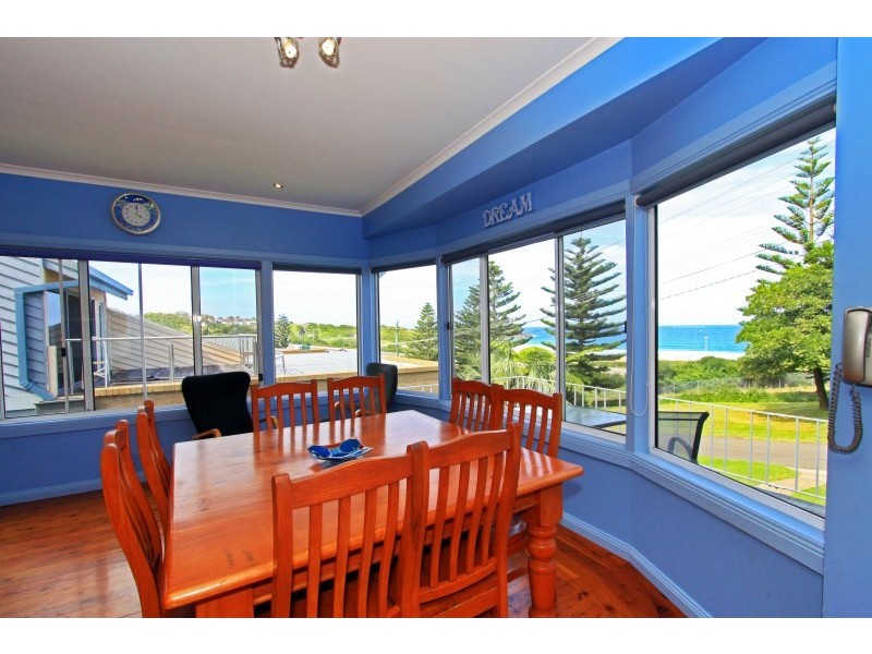 14 Hutchinson Street, Bombo NSW 2533