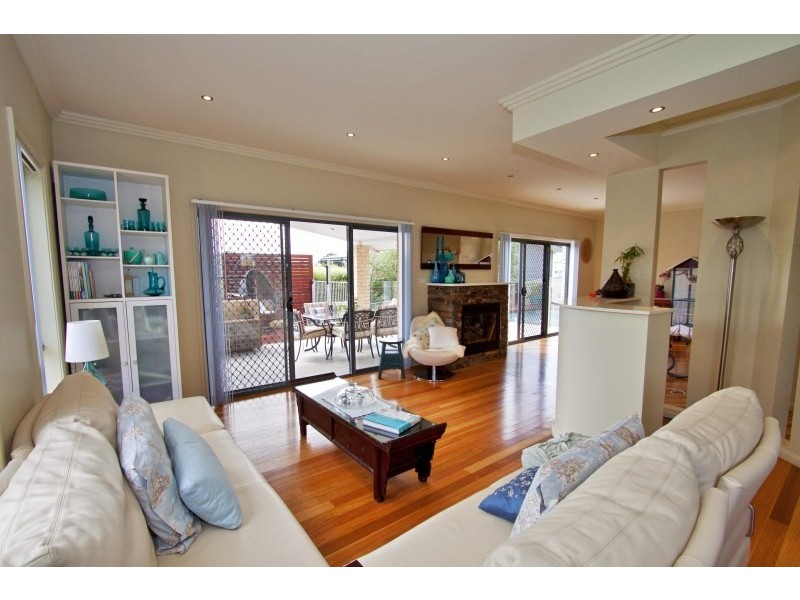 8 Hayman Crescent, Shell Cove NSW 2529