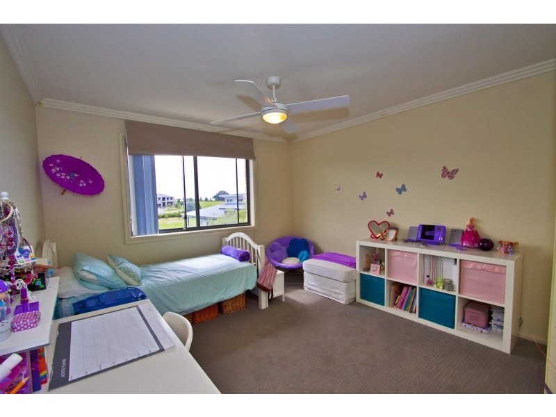 8 Hayman Crescent, Shell Cove NSW 2529