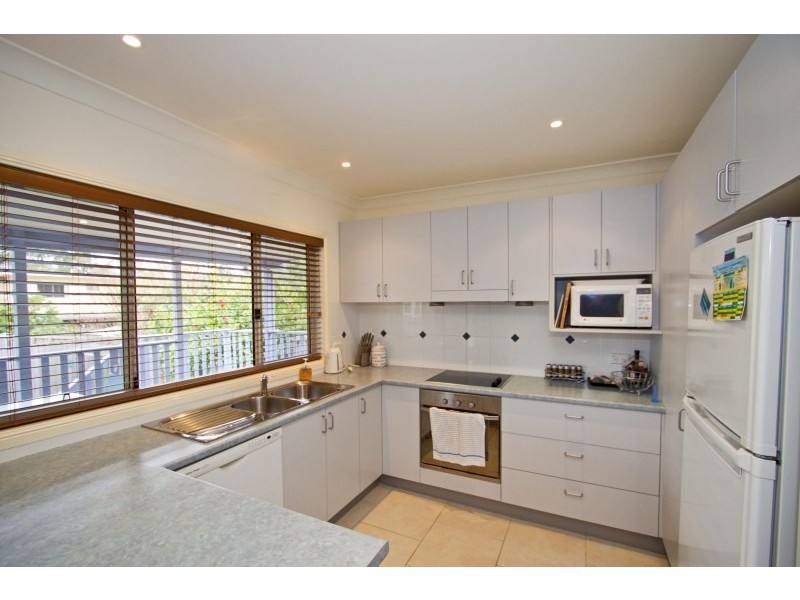 8 Boonah Avenue, Gerringong NSW 2534