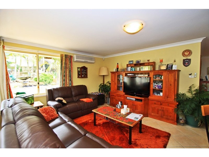 28 Southern Cross Boulevard, Shell Cove NSW 2529