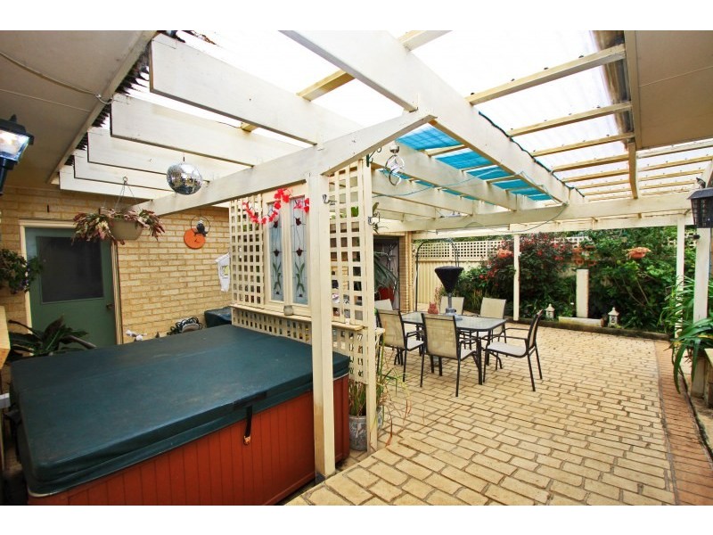 28 Southern Cross Boulevard, Shell Cove NSW 2529