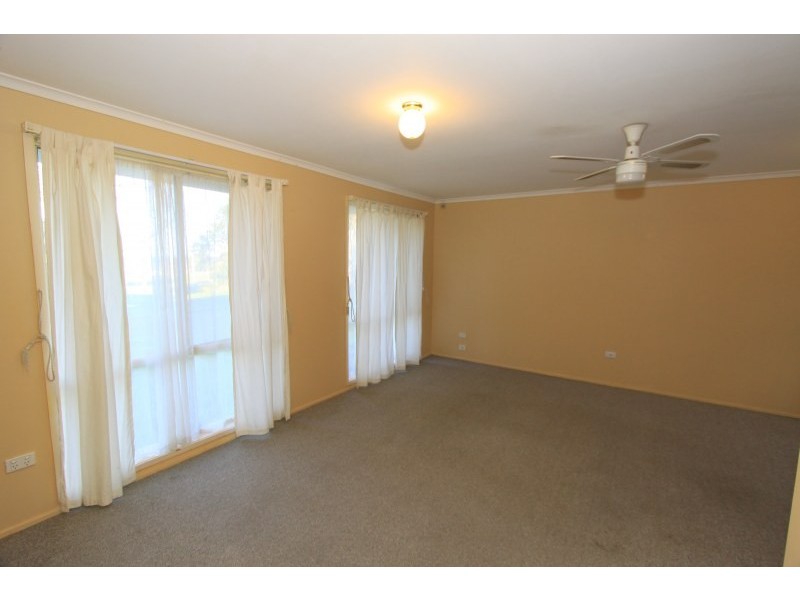 36 Hollings Drive, Kiama Downs NSW 2533