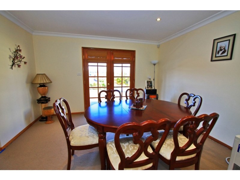 15 Curalo Place, Flinders NSW 2529