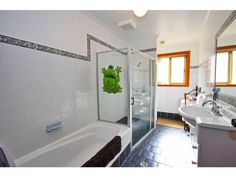 30 Armstrong Avenue, Gerringong NSW 2534