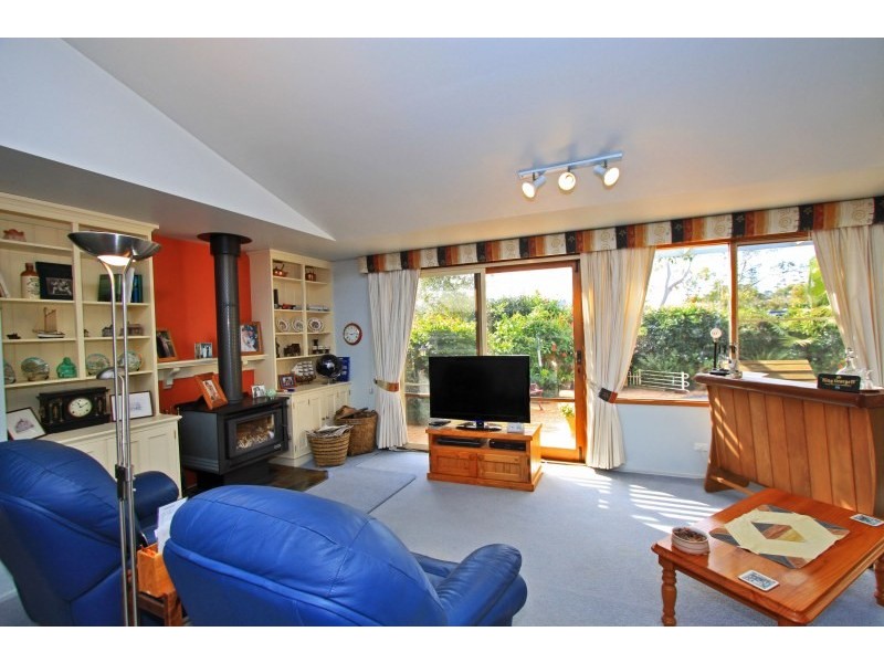 15 Archibald Road, Gerringong NSW 2534